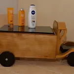 Zanart Maisonette * Tripiti