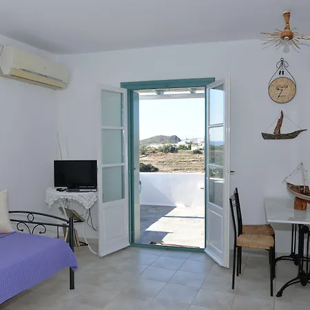 Zanart Maisonette * Trypiti