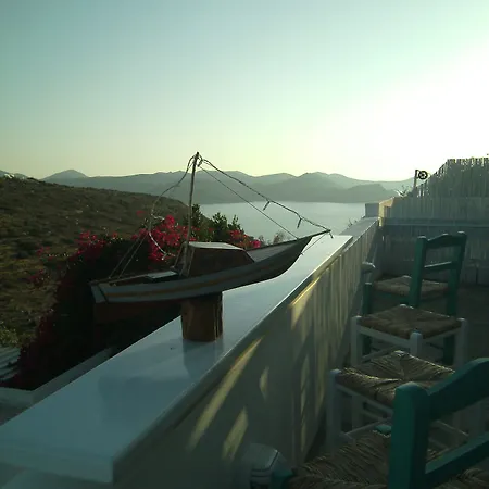 Zanart Maisonette Dom wakacyjny Trypiti