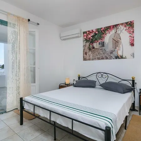 Zanart Maisonette *