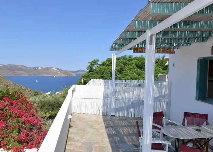 Zanart Maisonette Dom wakacyjny Trypiti