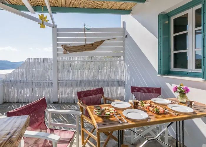 Zanart Maisonette Dom wakacyjny Trypiti