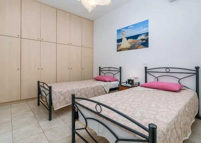 Zanart Maisonette * Trypiti