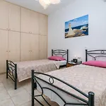 Zanart Maisonette * تريبيتي