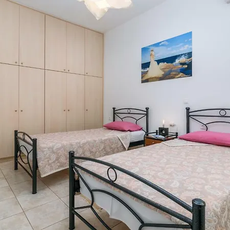 Zanart Maisonette * Tripiti